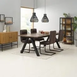 JYSK Internal Rullbord SORTEBRO Svart 34 JYSK Internal Rullbord SORTEBRO Svart -Sovrum affär 186237